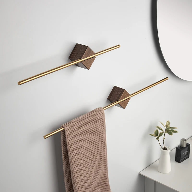 Geometric Wall-Mounted Towel Bar – Modern Wood & Metal Design